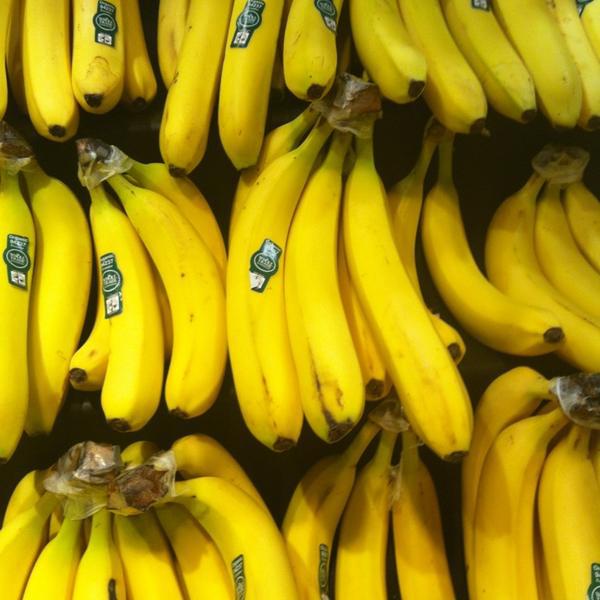 Photo taken at Whole Foods Market by Claire B. on 3/28/2013-伊利诺 芝加哥阿什兰大道3300(西学院街) Photo taken at Whole Foods Market by Claire B. on 3/28/2013