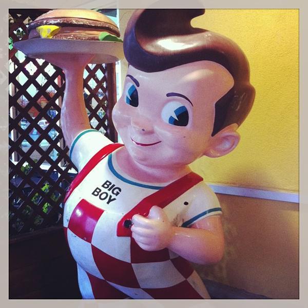 Photo taken at Whole Foods Market by Pamela N. on 1/4/2013-美国得克萨斯州休斯敦百利大道4004 Photo taken at Whole Foods Market by Pamela N. on 1/4/2013