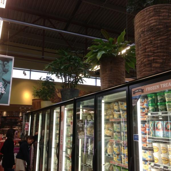 Photo taken at Whole Foods Market by Yoshifumi Y. on 4/6/2013