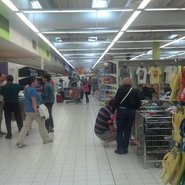 Photo taken at Centro Commerciale Auchan by Mario M. on 6/29/2013-意大利伦巴第维莫德罗内11号国际公路上行229公里 Photo taken at Centro Commerciale Auchan by Mario M. on 6/29/2013