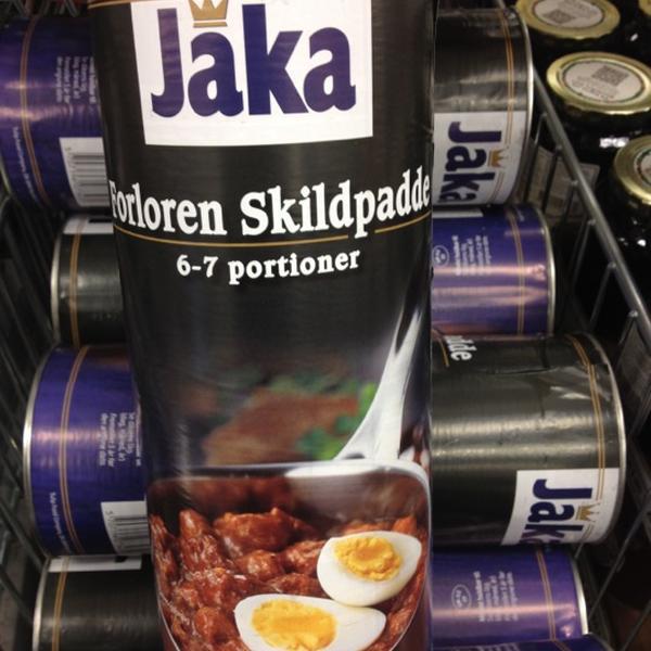 Photo taken at Netto by T. Hansen on 4/26/2012