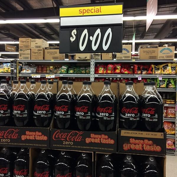 Photo taken at Countdown by Yaman K. on 6/1/2014