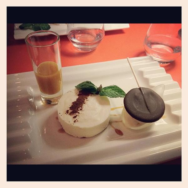 Photo taken at Casino Partouche de Palavas les Flots by Olivier J. on 3/13/2012