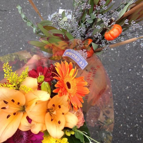 Photo taken at Trader Joe's by Jeanne A. on 10/25/2012-美国新泽西州米尔本广场187 Photo taken at Trader Joe's by Jeanne A. on 10/25/2012