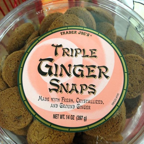 Photo taken at Trader Joe's by Ian S. on 12/2/2012-美国新泽西州米尔本广场187 Photo taken at Trader Joe's by Ian S. on 12/2/2012