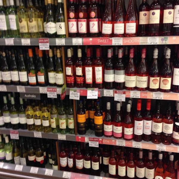 Photo taken at Waitrose by Andrew S. on 10/7/2013-英国斯塔福德郡利奇菲尔德达尔文公园 Photo taken at Waitrose by Andrew S. on 10/7/2013