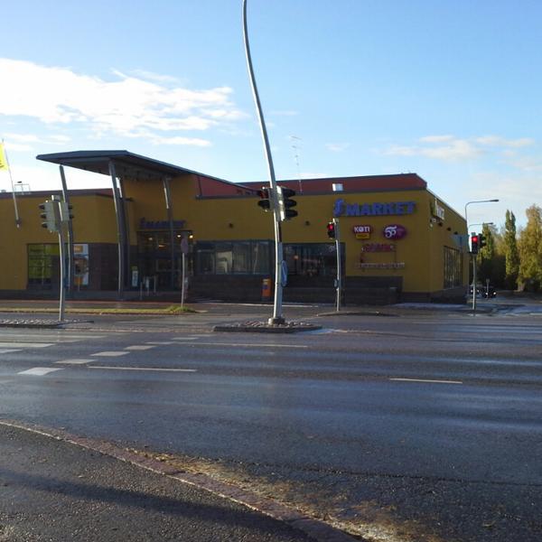 Photo taken at S-market by Esa M. on 10/19/2013