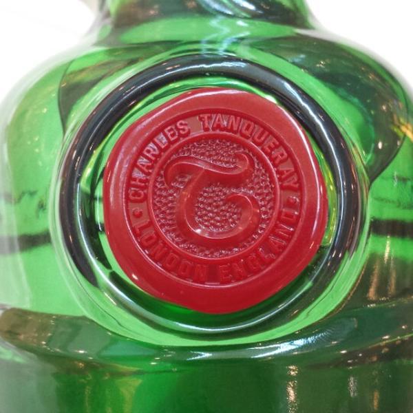 Photo taken at Auchan by Antonio M. on 9/3/2014-意大利拉齐奥菲乌米奇诺波图恩斯大街2000 Photo taken at Auchan by Antonio M. on 9/3/2014