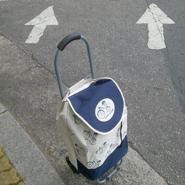 Photo taken at 홈플러스 (Home plus) by 왕준 이. on 10/21/2011-首尔市中浪区四佳亭路332号(面牧店) Photo taken at 홈플러스 (Home plus) by 왕준 이. on 10/21/2011