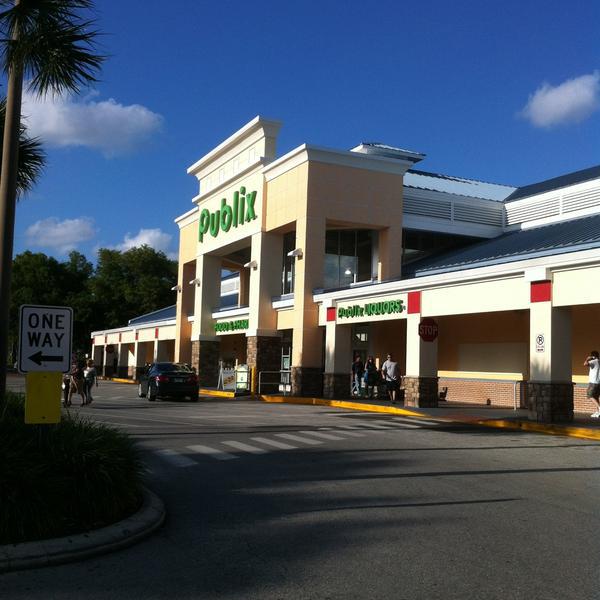 Photo taken at Publix by Jackson on 4/23/2013