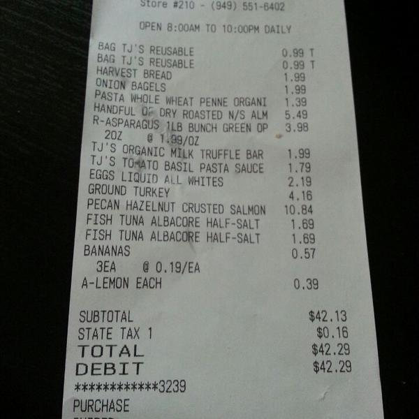 Photo taken at Trader Joe's by Nathaniel S. on 4/21/2013-加尼福尼亚欧文欧文大道6222(在沙峡谷大道) Photo taken at Trader Joe's by Nathaniel S. on 4/21/2013