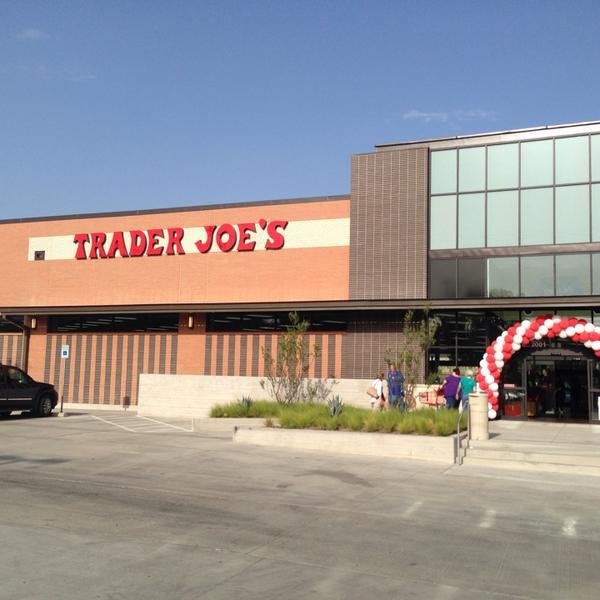 Photo taken at Trader Joe's by John H. on 8/9/2013-美国得克萨斯州达拉斯格林维尔大道2001 Photo taken at Trader Joe's by John H. on 8/9/2013