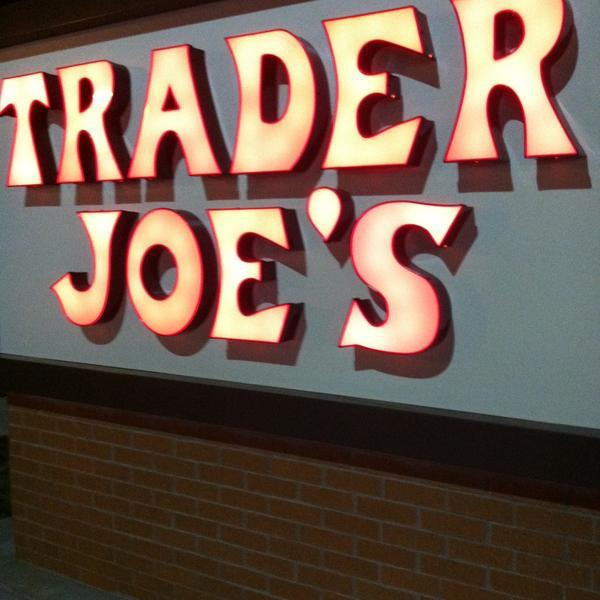 Photo taken at Trader Joe's by Nicole c. on 8/23/2013-美国得克萨斯州达拉斯格林维尔大道2001 Photo taken at Trader Joe's by Nicole c. on 8/23/2013