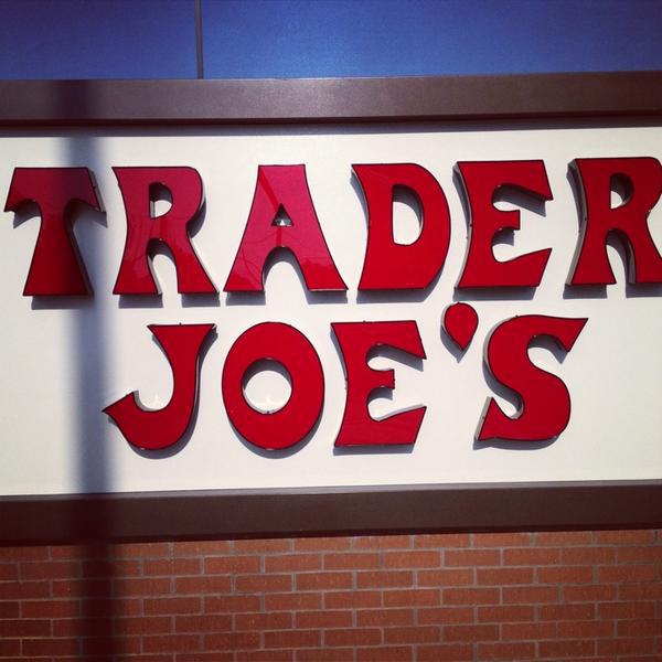 Photo taken at Trader Joe's by Adrian V. on 8/11/2013-美国得克萨斯州达拉斯格林维尔大道2001 Photo taken at Trader Joe's by Adrian V. on 8/11/2013