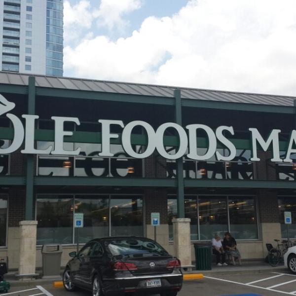 Photo taken at Whole Foods Market by SOFIA O. on 5/28/2013-德克萨斯州休斯顿市柯比路2955号 Photo taken at Whole Foods Market by SOFIA O. on 5/28/2013