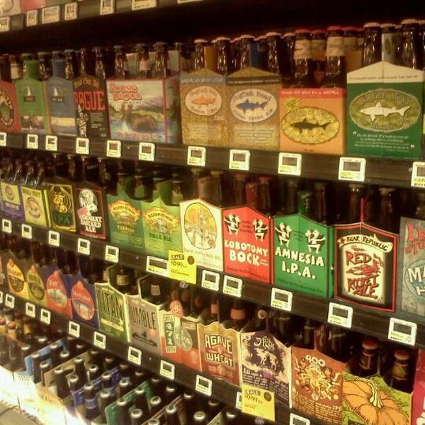 Photo taken at Whole Foods Market by Amanda D. on 9/4/2011-德克萨斯州休斯顿市柯比路2955号 Photo taken at Whole Foods Market by Amanda D. on 9/4/2011