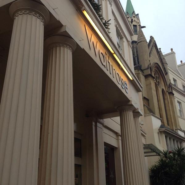 Photo taken at Waitrose by -英国伦敦贝尔格莱维亚区莫特克比街27 Photo taken at Waitrose by