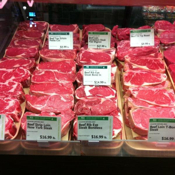 Photo taken at Whole Foods Market by Stefan P. on 2/5/2012-华盛顿州贝尔维尤第116号大街888号 Photo taken at Whole Foods Market by Stefan P. on 2/5/2012