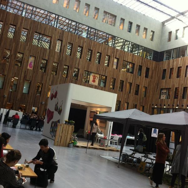 Photo taken at HEMA Hoofdkantoor by Amélie D. on 3/5/2015