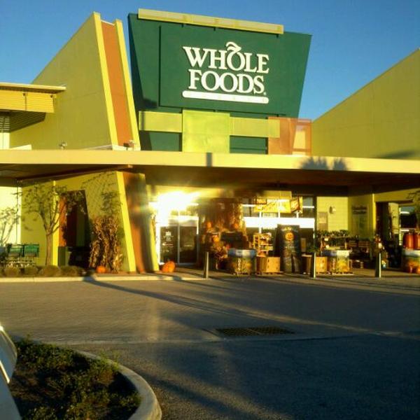 Photo taken at Whole Foods Market by Amanda I. on 10/20/2011-佛罗里达州杰克逊维尔圣何塞大道10601 Photo taken at Whole Foods Market by Amanda I. on 10/20/2011