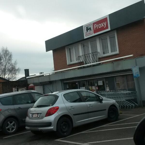 Photo taken at Proxy Delhaize by Sergio S. on 2/23/2014
