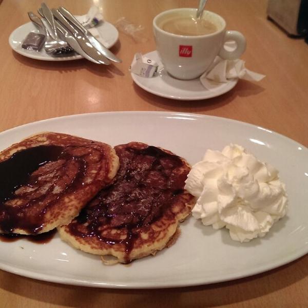 Photo taken at El Corte Inglés by Miriam C. on 8/23/2013