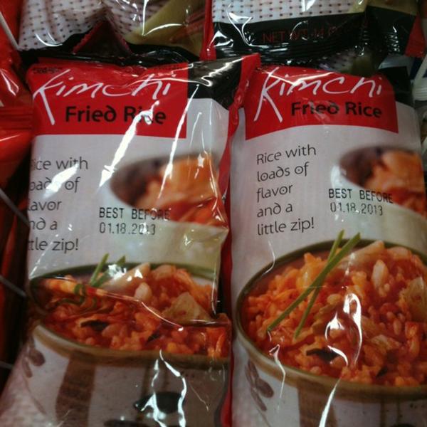 Photo taken at Trader Joe's by Tammy Q. on 5/4/2012-美国加利福尼亚州圣罗莎克利夫兰大道3225 Photo taken at Trader Joe's by Tammy Q. on 5/4/2012