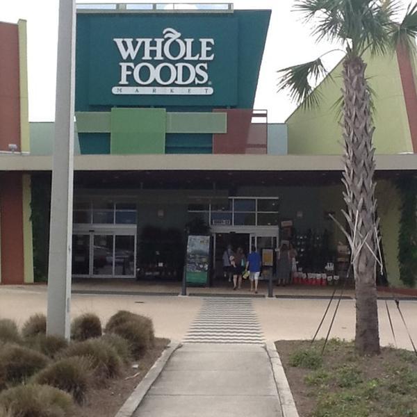 Photo taken at Whole Foods Market by Doug F. on 8/19/2012-佛罗里达州杰克逊维尔圣何塞大道10601 Photo taken at Whole Foods Market by Doug F. on 8/19/2012