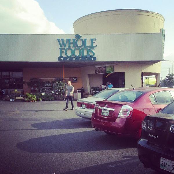 Photo taken at Whole Foods Market by Amy D. on 4/16/2013-美国田纳西州孟菲斯白杨大道5014(位于门登霍尔路) Photo taken at Whole Foods Market by Amy D. on 4/16/2013