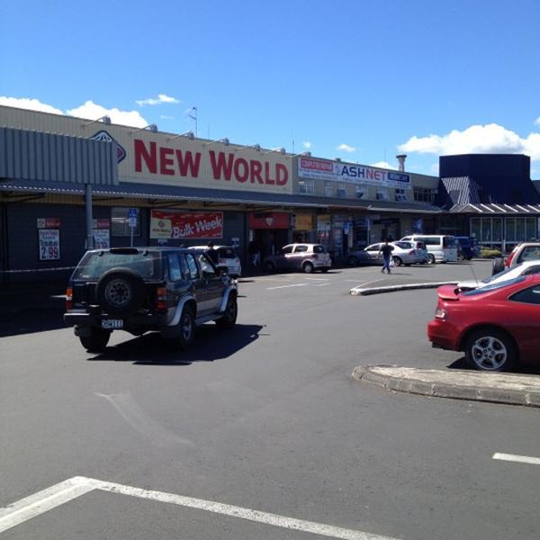 提供新西兰海淘值得买的品牌New World超市奥克兰市店图片库