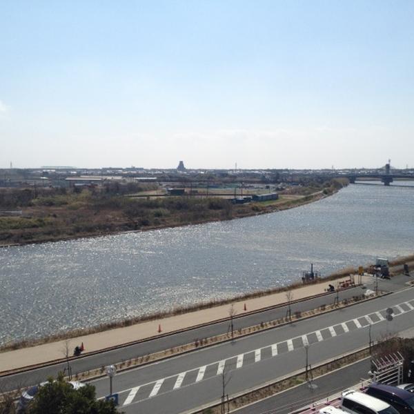 Photo taken at イオンモール浜松志都吕 by nejimi on 3/15/2012