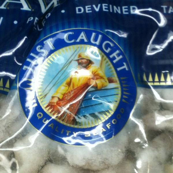 Photo taken at Coles by Adam F. on 2/25/2012-澳大利亚维多利亚州巴拉克拉瓦卡姆登街54 Photo taken at Coles by Adam F. on 2/25/2012