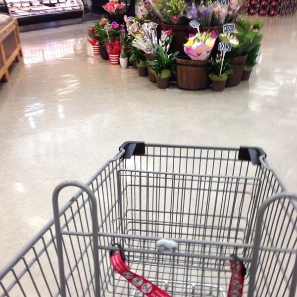 Photo taken at Woolworths by Ratmir M. on 3/10/2015