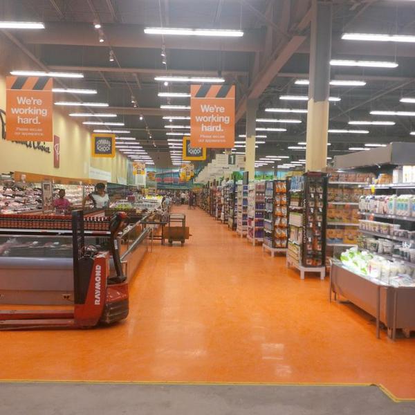 Photo taken at Loblaws by Jobert *. on 8/22/2013