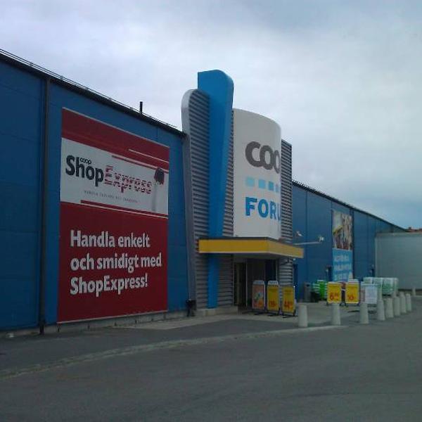 Photo taken at Coop Forum by Andreas F. on 7/14/2011