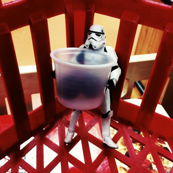 Photo taken at Trader Joe's by Rey G. on 5/1/2013-密苏里州圣刘易斯城布伦特伍德中心48号 Photo taken at Trader Joe's by Rey G. on 5/1/2013