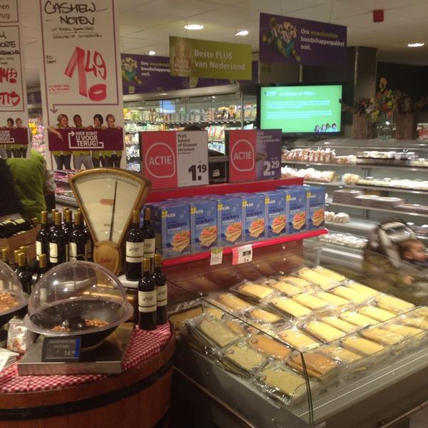 Photo taken at PLUS van Reijen by Ronald D. on 10/30/2013