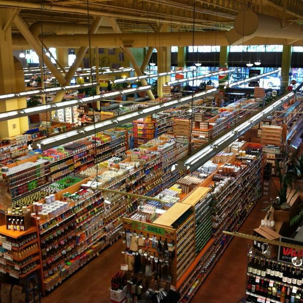 Photo taken at Whole Foods Market by Bryce H. on 6/8/2013-奥勒冈州波兰特12大道西南路沙发街1210号 Photo taken at Whole Foods Market by Bryce H. on 6/8/2013