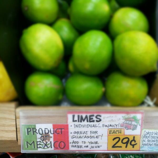 Photo taken at Trader Joe's by Josh F. on 9/7/2012-俄亥俄州哥伦布伊斯顿环路3888 Photo taken at Trader Joe's by Josh F. on 9/7/2012