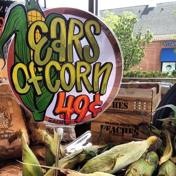 Photo taken at Trader Joe's by Amy S. on 6/30/2013-俄亥俄州哥伦布伊斯顿环路3888 Photo taken at Trader Joe's by Amy S. on 6/30/2013