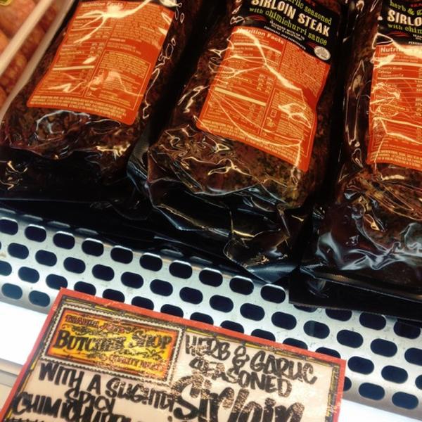 Photo taken at Trader Joe's by ✌Maryanne D. on 8/28/2012-加尼福尼亚 奇诺岗佩顿街道13911(在盛大道) Photo taken at Trader Joe's by ✌Maryanne D. on 8/28/2012