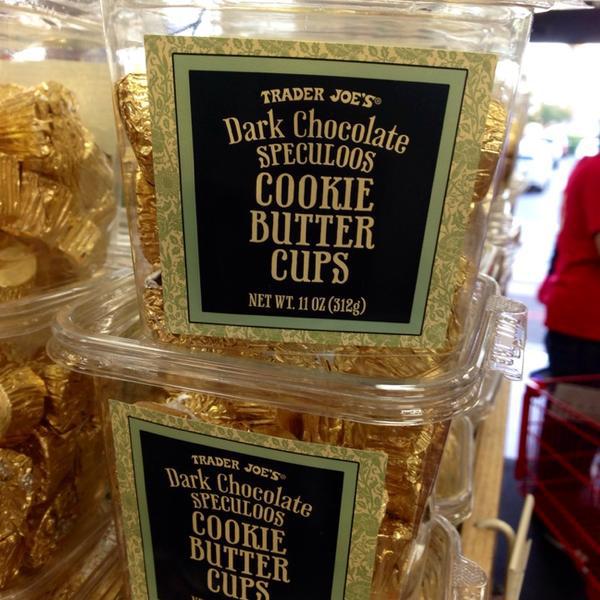 Photo taken at Trader Joe's by ✌Maryanne D. on 10/23/2014-加尼福尼亚 奇诺岗佩顿街道13911(在盛大道) Photo taken at Trader Joe's by ✌Maryanne D. on 10/23/2014