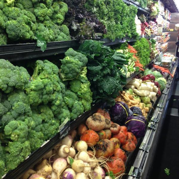 Photo taken at Whole Foods Market by Dyannah C. on 1/2/2013-佛罗里达州劳德代尔堡联邦高速路2000号(在第19大街和21大街之间) Photo taken at Whole Foods Market by Dyannah C. on 1/2/2013