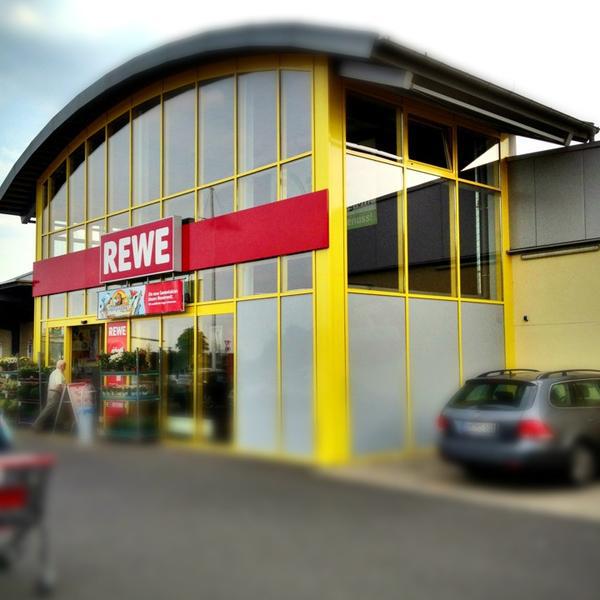 Rewe Richrath Gymnich 德国北威州埃尔夫茨塔特德莫黑莫街48号