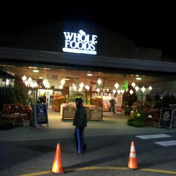 Photo taken at Whole Foods Market by Bernard M. J. on 11/17/2012-宾夕法尼亚州费城宾夕法尼亚大街2001号 Photo taken at Whole Foods Market by Bernard M. J. on 11/17/2012