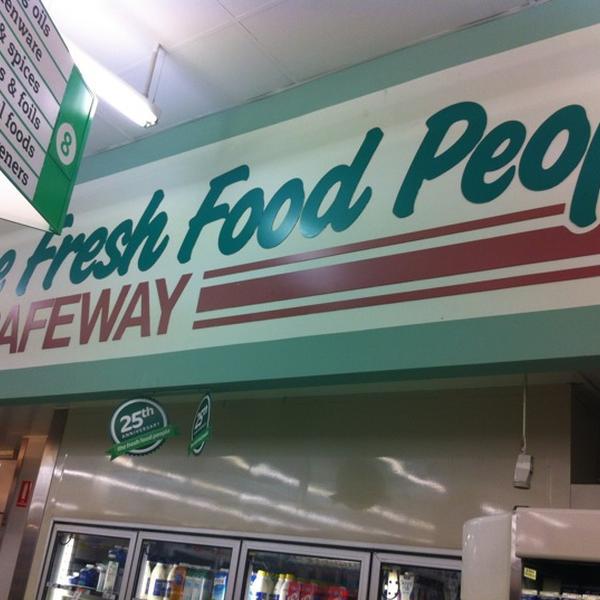 Photo taken at Woolworths by AorPG R. on 2/17/2012
