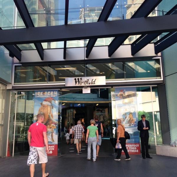 Photo taken at Woolworths by yoshitomo y. on 12/8/2012