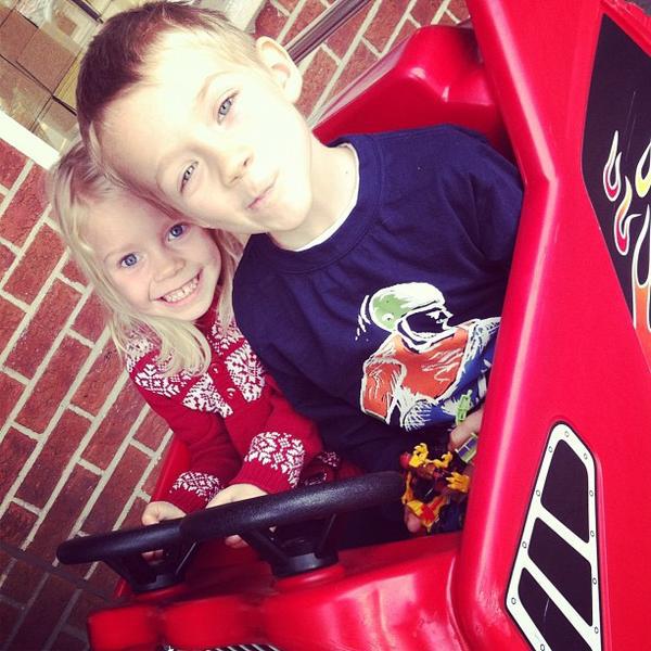 Photo taken at Longo's by Michael P. on 11/26/2011-加拿大密西沙加邱吉尔大道莱尔德路3163 Photo taken at Longo's by Michael P. on 11/26/2011