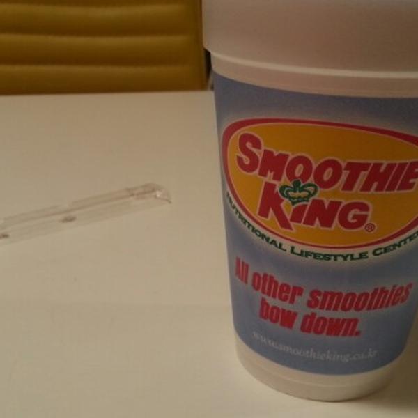 Photo taken at 롯데마트 (LOTTE Mart) by 성대 박. on 1/20/2013