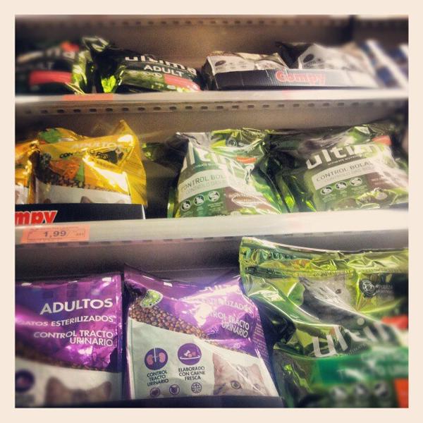 Photo taken at Mercadona by Jorge G. on 11/19/2012